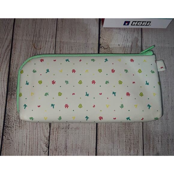 Animal Crossing HORI Hand Pouch for Nintendo Switch New Horizons Authentic - Picture 4 of 6